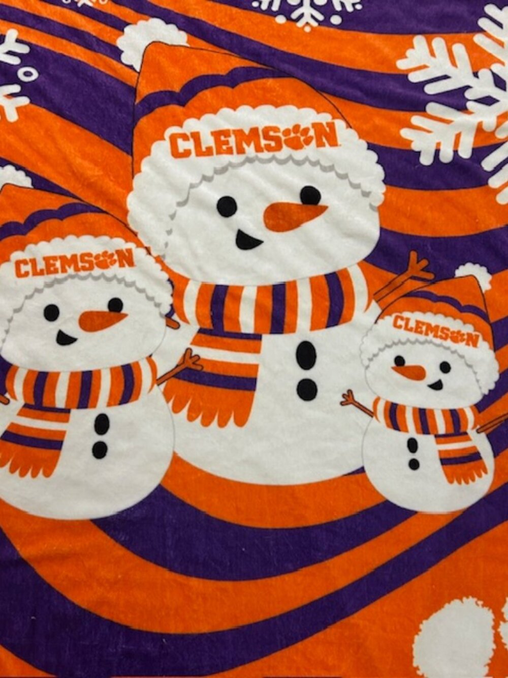 Clemson Tigers NCAA Snowman Sherpa Holiday Throw Blanket - Picture 2 of 7